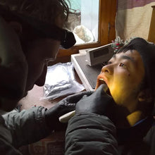 Load image into Gallery viewer, Dental emergencies are common in remote and wilderness medicine. Our curriculum prepares students to handle these types of emergencies in the field with confidence. 